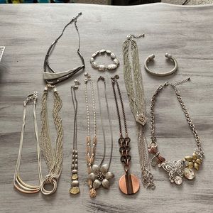 Ladies jewelry